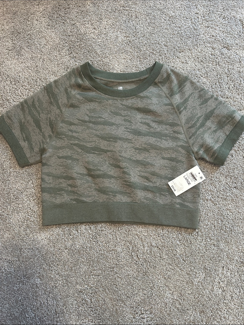 Ideology Camo crop top NWT